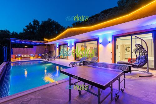 Villa Tek