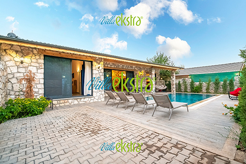 Villa Akar